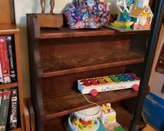 a sweet childs' shelf