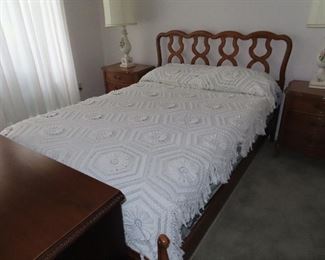 Full Size Midcentury Dixie Bed with new mattress! 