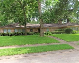 Large House - Going Up For Sale - Great Windows