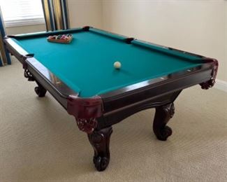 Billiards Table - Green - 7 Feet 