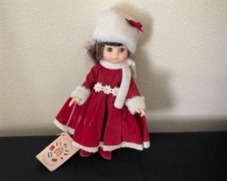 LI’L INNOCENTS INTERNATIONAL Russian Dressed Doll