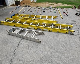 Nice aluminum ladders 