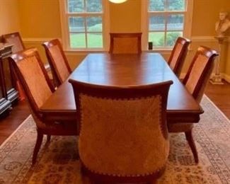 Ernest Hemingway Collection Dining Room Table Set by Thomasville. Castillian Double Pedestal Table with 8 Marceliano Chairs. $5,500