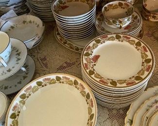 Haviland partial set