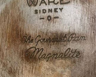Vintage Wagner Ware Magnalite Gourmet Pan 4672P