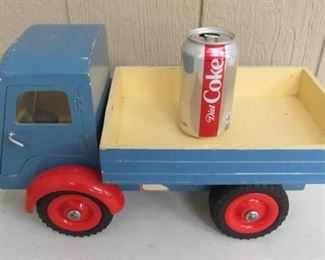 Hedo Wooden Toy Dump Truck Made in Germany