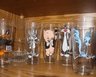 Warner Bros character glasses
