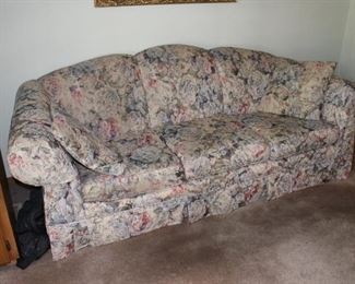 Three cushion sofa in very good condition