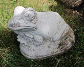 Cement frog