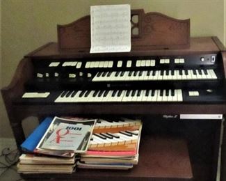 HAMMOND ELECTRIC  $150 OBO