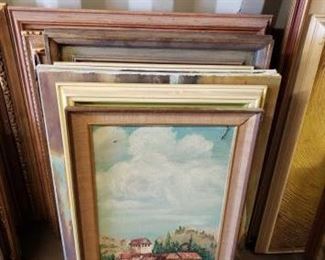 4054
Art work
Art work sizes range from 24 x 28 to 23 x 38. Surroundings items not included . Eleven paintings.