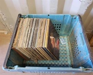 4050
Vinyl Records
Vinyl record