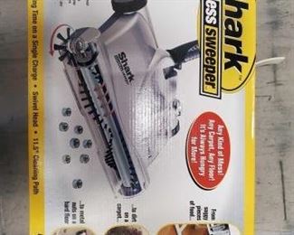 4080
Shark Cordless Sweeper
Shark Cordless Sweeper