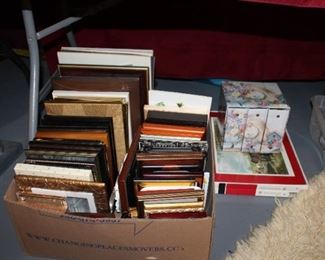 PHOTO FRAMES