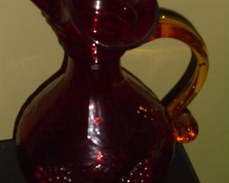 Vintage red pitcher s/gold glass handle