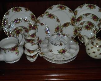 7 Sets of Dishes:  # 7 - Royal Albert bone china England  1962 'Old Country Roses'  pattern   60 pcs