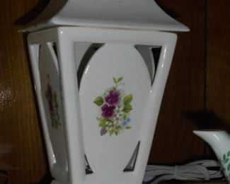 White porcelain lit lamp 