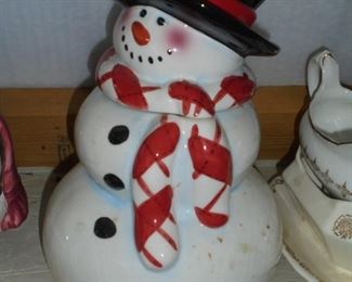 Another snowman cookie jar