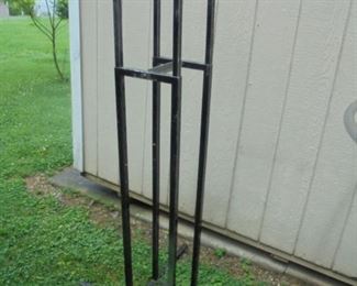 Commercial clothes rack 