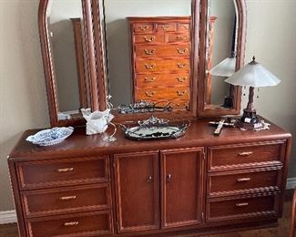 Thomasville dresser