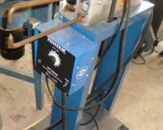 MILLER SPOT WELDER