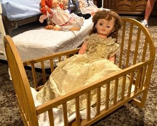 18" antique doll in baby doll cradle/crib