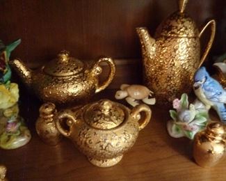 Vintage Gilded Gold Tea Set