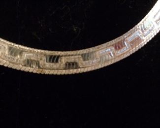 detail of sterling silver herringbone necklace