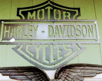 Metal Harley Davidson Sign w/ large cast aluminum Eagle