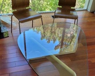 Noguchi style coffee table from the Big Bang Theory!