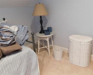 Assorted wicker items