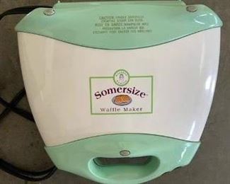 Somersize Waffle Maker