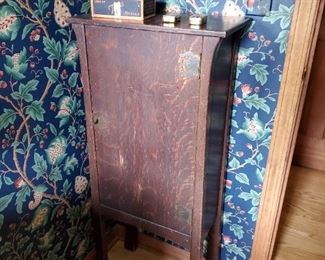 Little antique cabinet