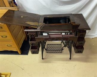 Antique Sewing MachineSinger