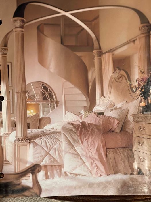 Henredon Visage Vienne Canopy Four Poster Bed