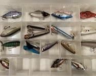 Container Vintage Top Water Lures