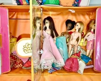 Vintage Dawn dolls, clothing and 3 cases