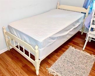 Second twin bed w/ box spring & mattress
