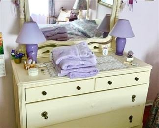 Vintage dresser w/ mirror, painted white, matching dresser lamps, etc.