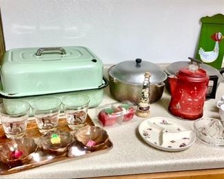 Vintage kitchen items
