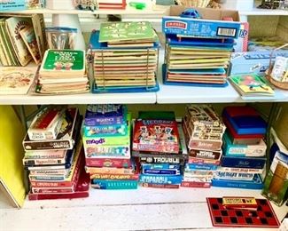 Many games, vintage kid's puzzles, puzzle stands