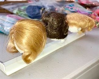 Vintage Barbie doll wigs (plastic is broken in 2 places)