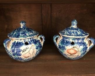 REDUCED!  $12.00 NOW, WAS $16.00....................Italian Bowls for Over-the-Counter
Storage of Garlic (Aglio) and Cipolla (Onion),  7”L x 7”W x 6.5”H and  6.5”L x 6.5”W x 6.5”H