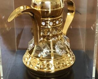 HALF OFF!  $40.00 NOW, WAS $80.00.................24k Gold Plated Miniature Arabian Teapot with Austrian Crystals, a Gift from one of Piero’s colleagues from Saudi Arabia....For reference, the clear box is 3”1/4”L x 3”1/4”W x 5”H 