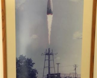 $20.00..............Rochester, MN, Historical Water Tower Through the Imaginative Eyes of a Local Photographer/Artist. Shortly after moving to Rochester from Connecticut in 1998, we saw this picture at a local art and craft store and could not resist
We were happy when the city of Rochester recently decided to preserve the water tower
20”L x 29”H