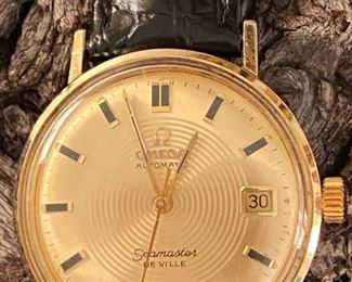 Vintage Omega Automatic Seamaster DeVille men’s watch - runs beautifully!