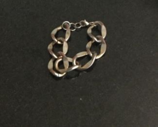  Costume Jewelry Chain Bracelet