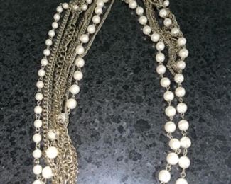 Costume Jewelry White Bead and Silver Chain Necklace