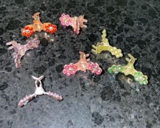 Floral Design Hair Clips