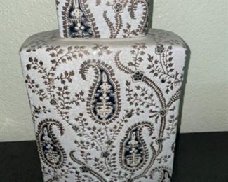White Jar with Leaf And Vine Design
